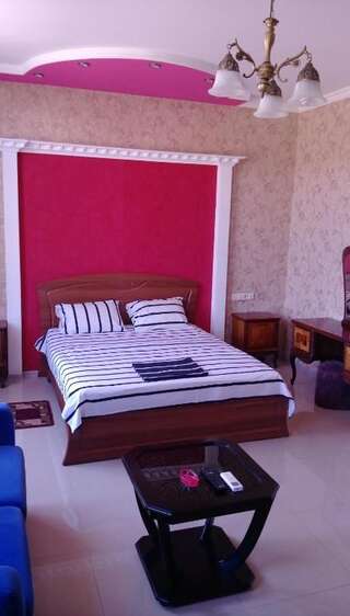 Отель Hotel Golden Fleece Кутаиси Двухместный номер Делюкс с 1 кроватью-7