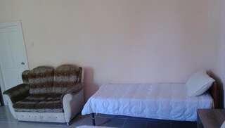 Отель Hotel Golden Fleece Кутаиси Семейный номер-5